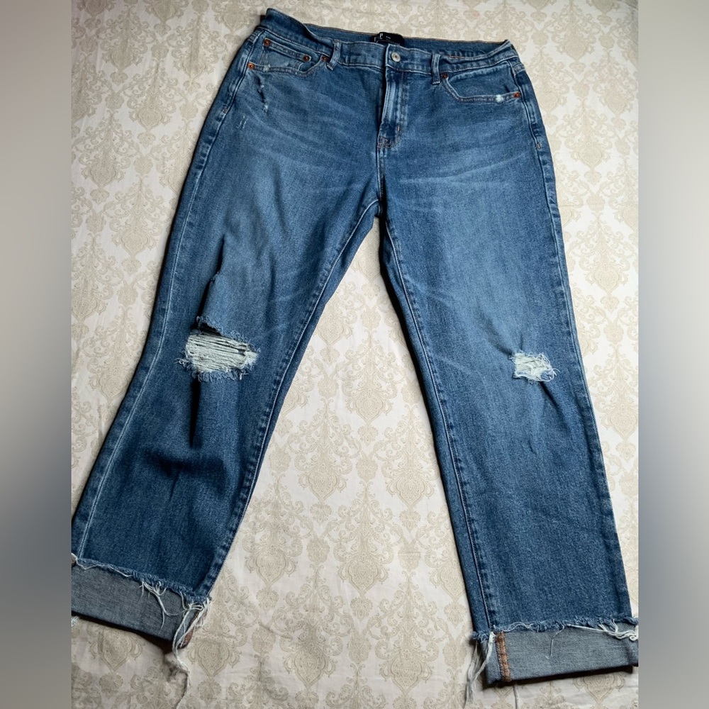 GAP Denim Girlfriend Jeans – Size 8 / 29, Tinted Bennindigo Destroy